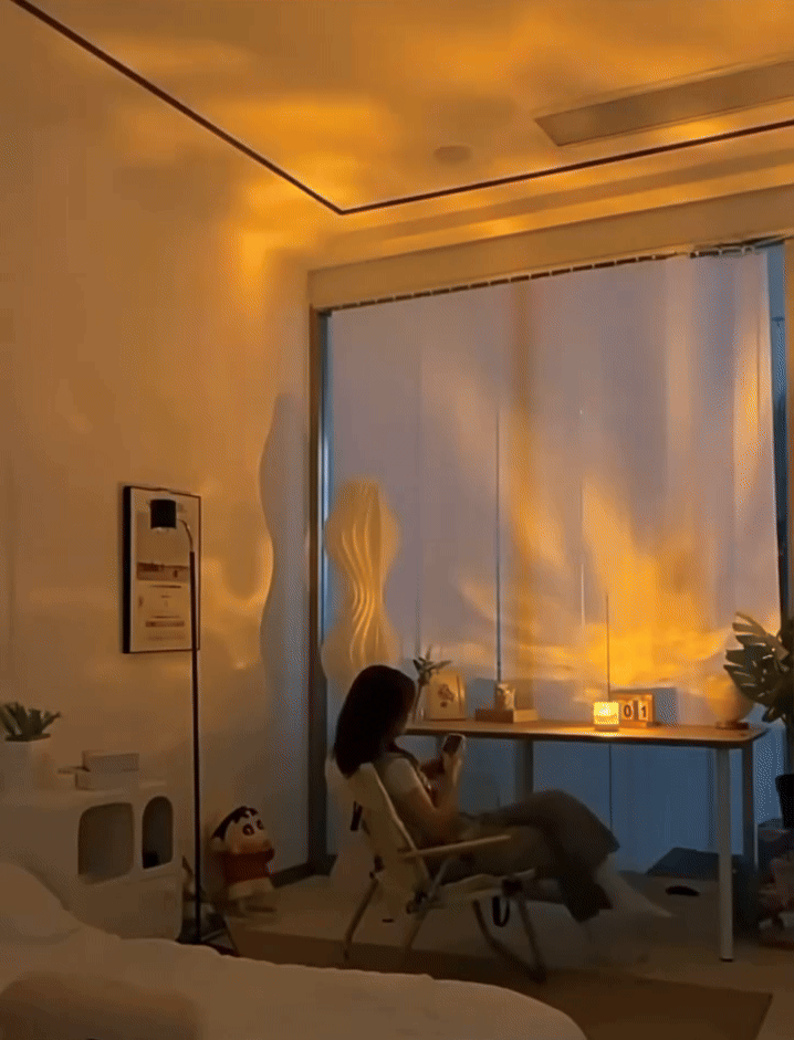 Rotating Water Ripple Night Light Aura Lamp